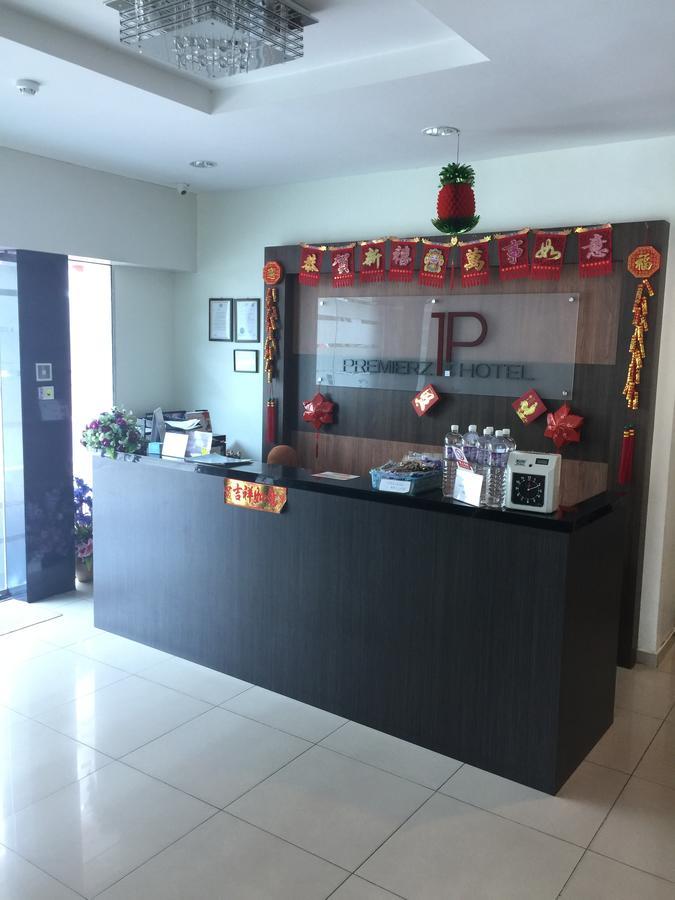 Premierz Hotel Labuan Exterior foto