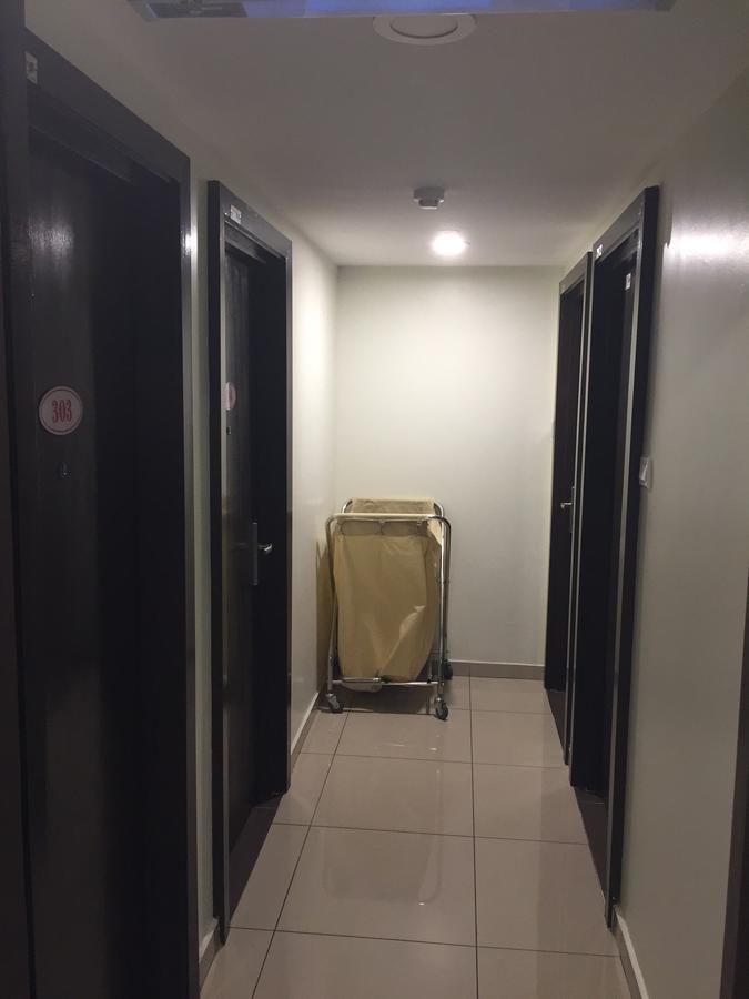Premierz Hotel Labuan Exterior foto