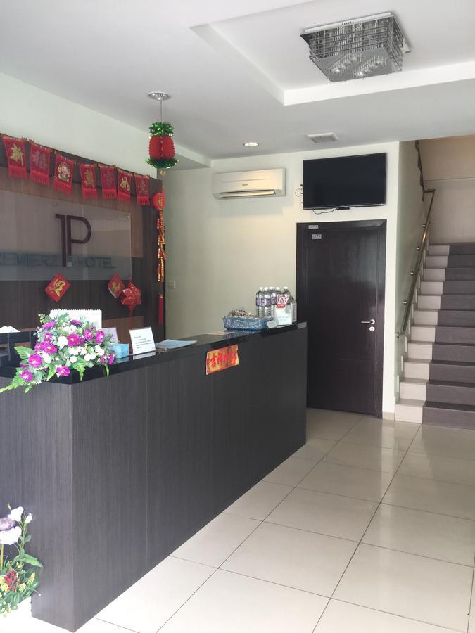 Premierz Hotel Labuan Exterior foto